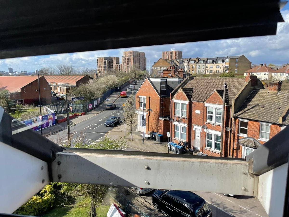Wembley Area Serviced Apartments, 15Mins To Central Лондон Экстерьер фото